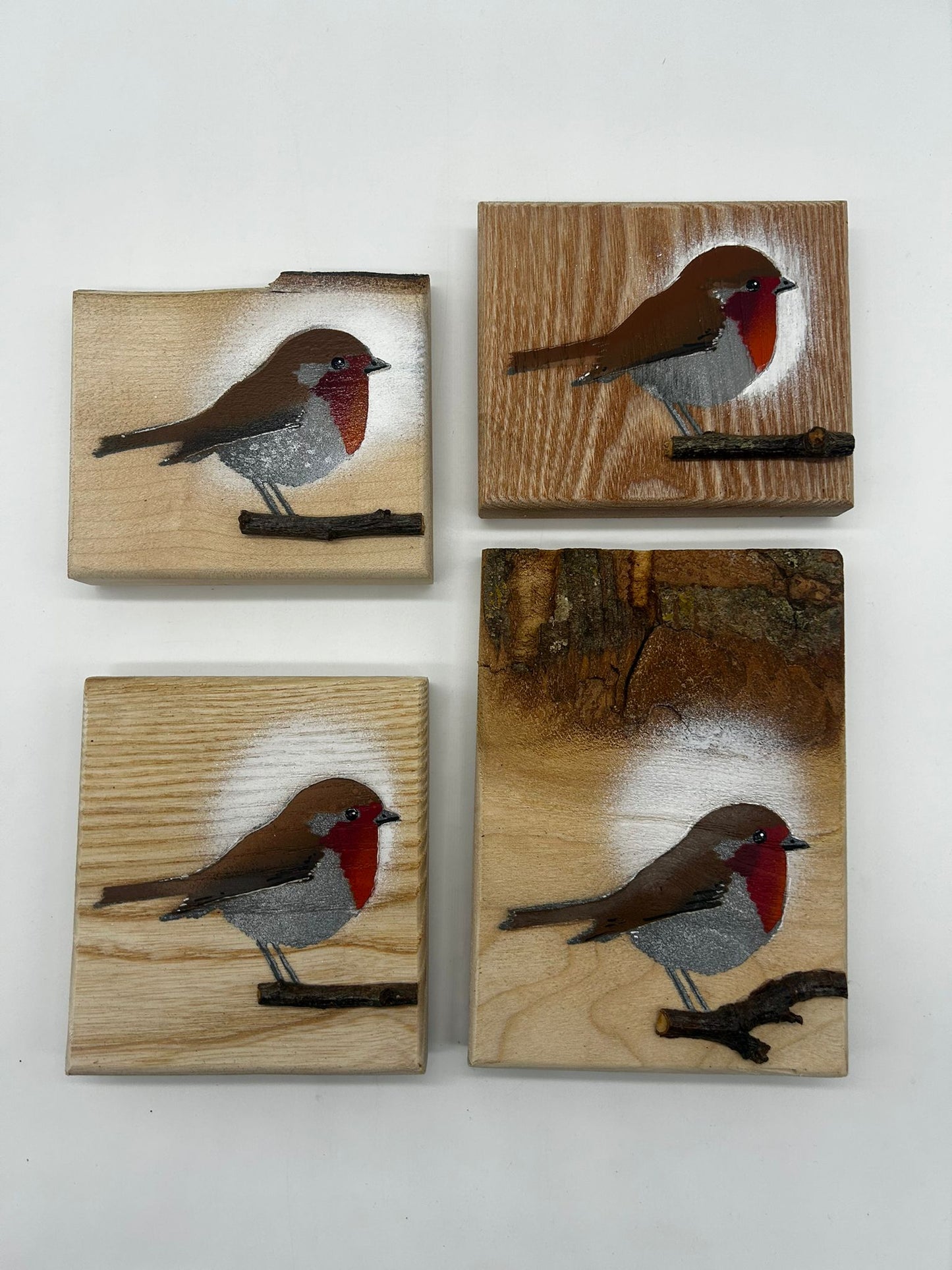 Robin Painted on real wood