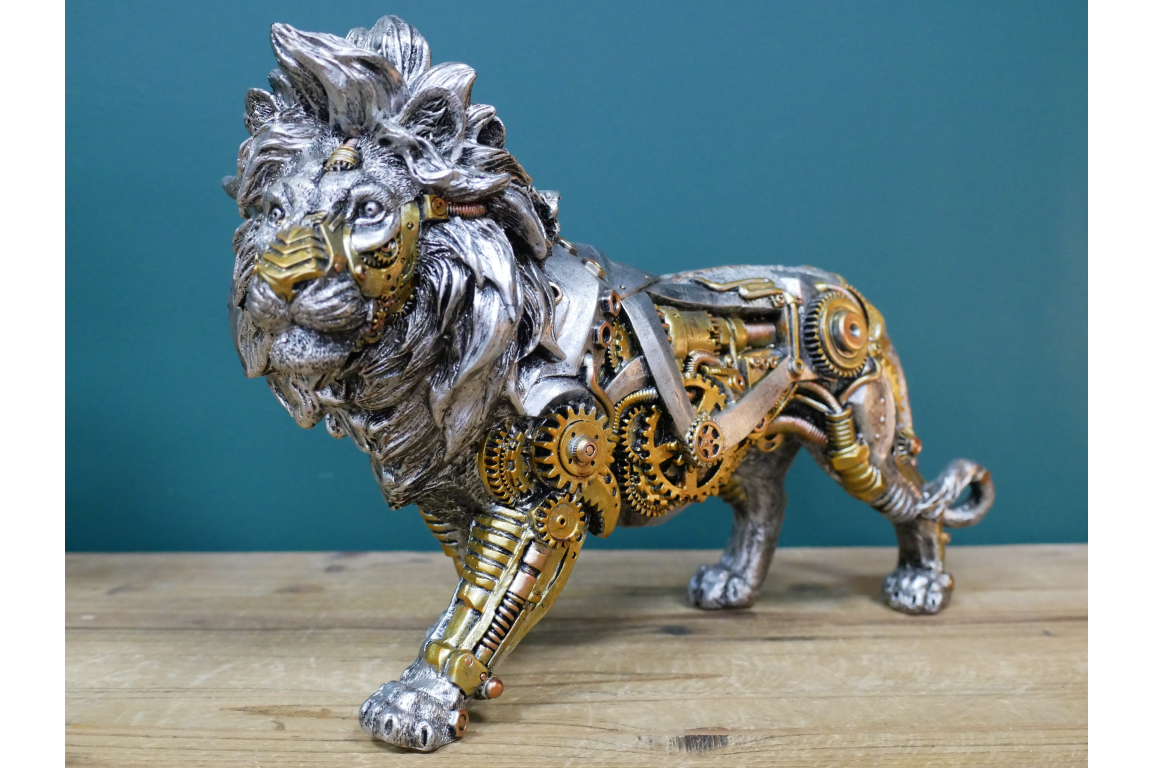 Steampunk Lion Ornament – Intricate and Unique Home Décor