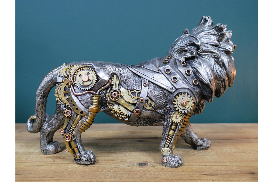 Steampunk Lion Ornament – Intricate and Unique Home Décor