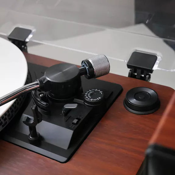 Record Player - and Bluetooth speaker